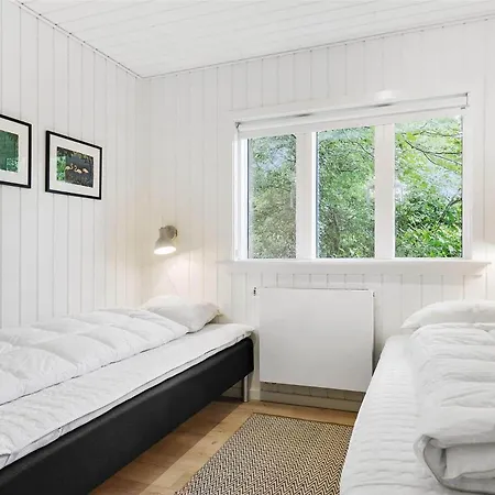 5528-svaneke-urmarken-35 * Svaneke